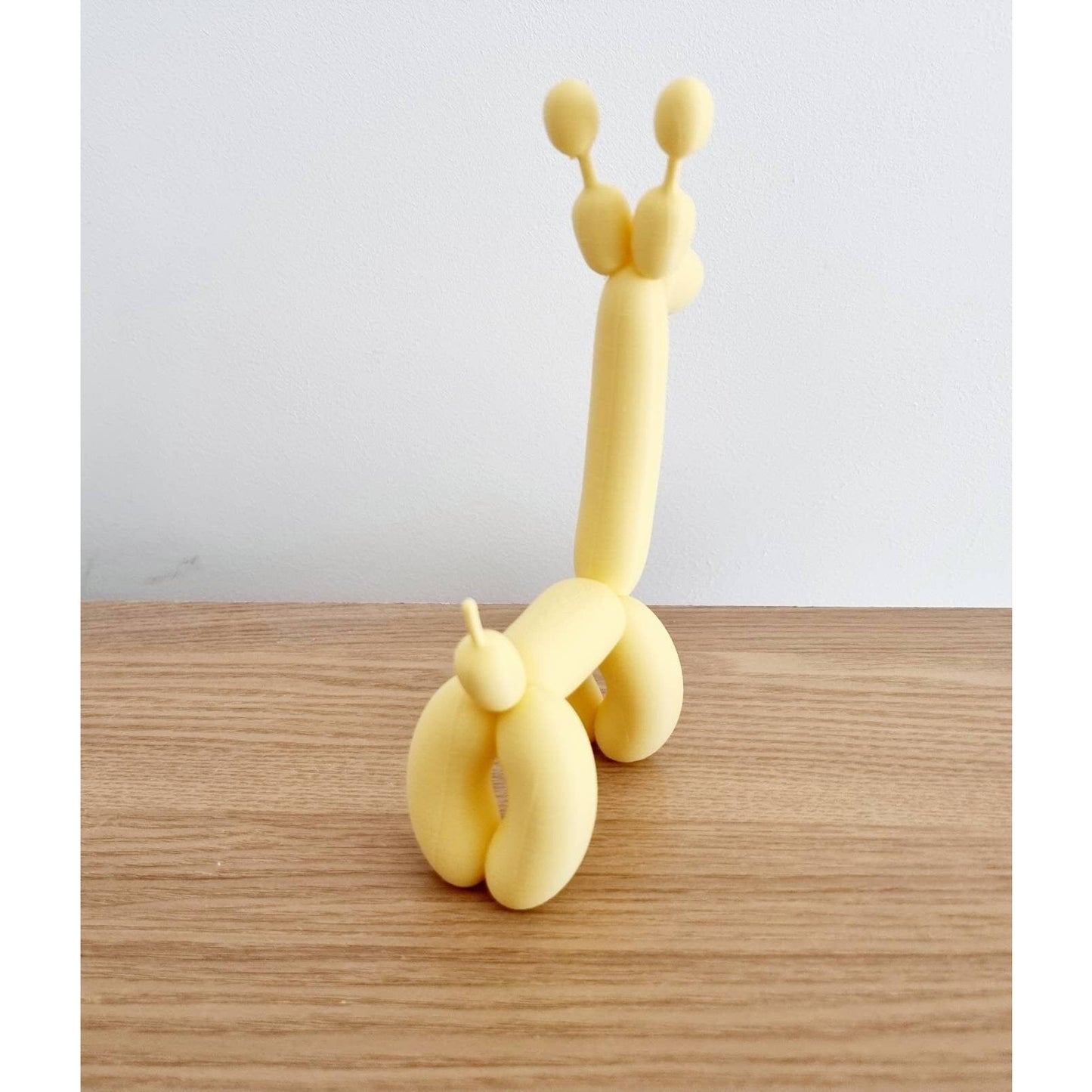 Giraffe Balloon Animal