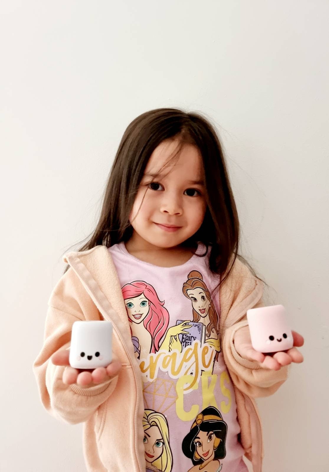 Kawaii Marshmallows with tree stand