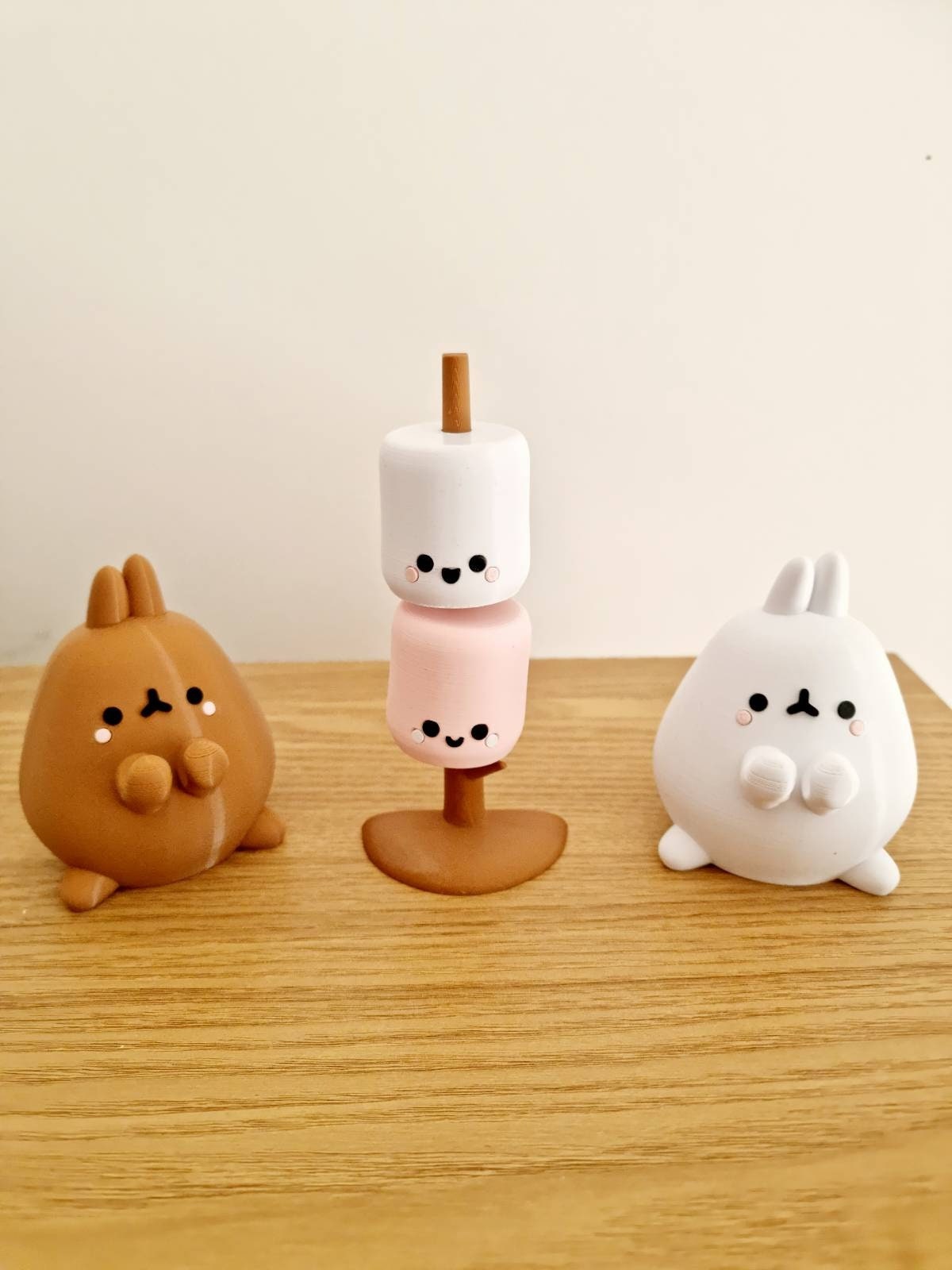Kawaii Marshmallows with tree stand