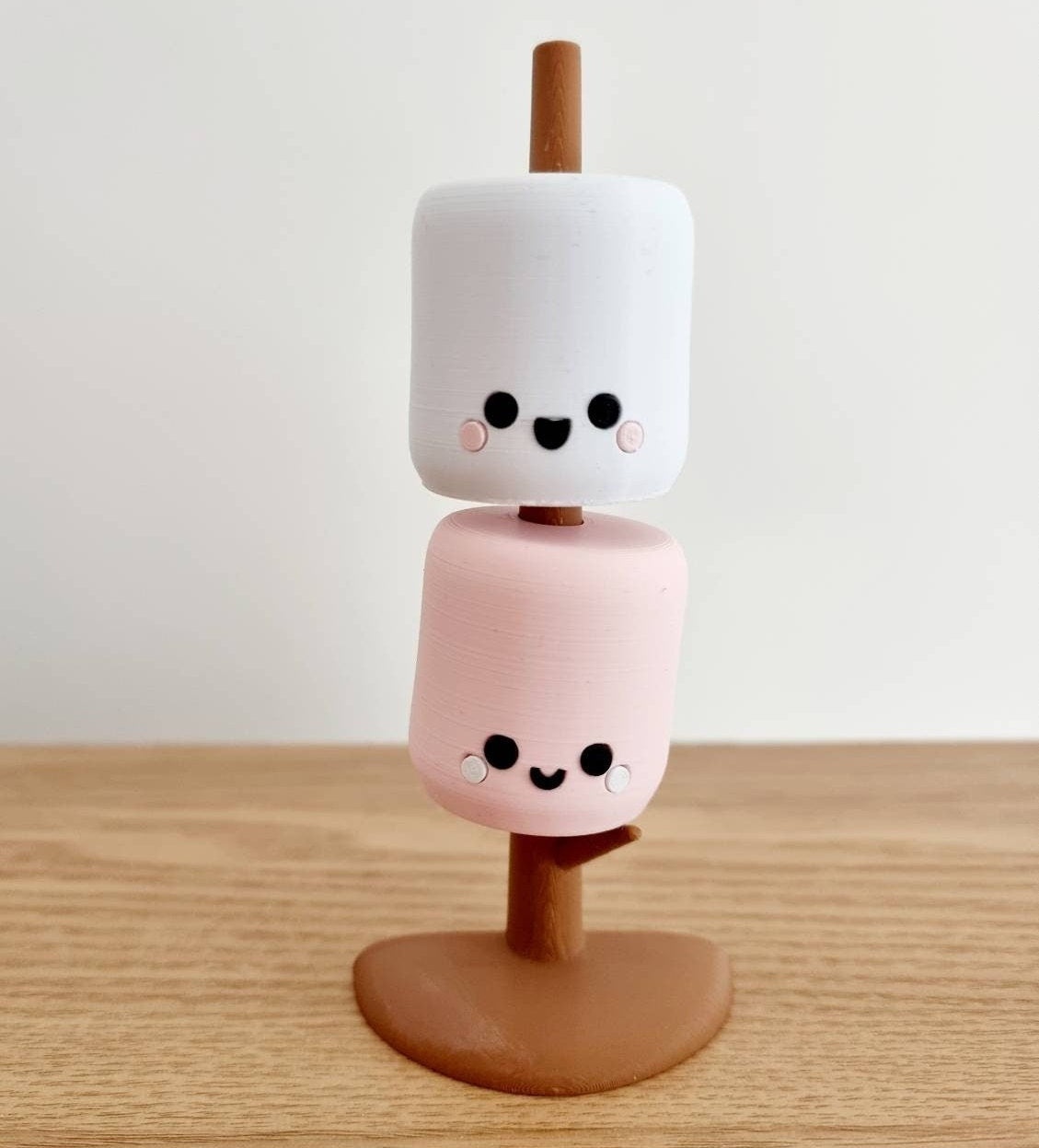 Kawaii Marshmallows with tree stand