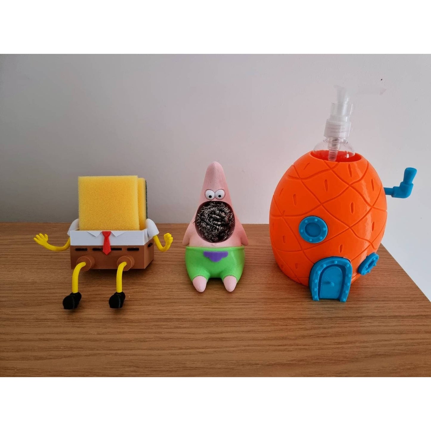 Spongebob Sponge holder, Patrick and Pineapple house Combo