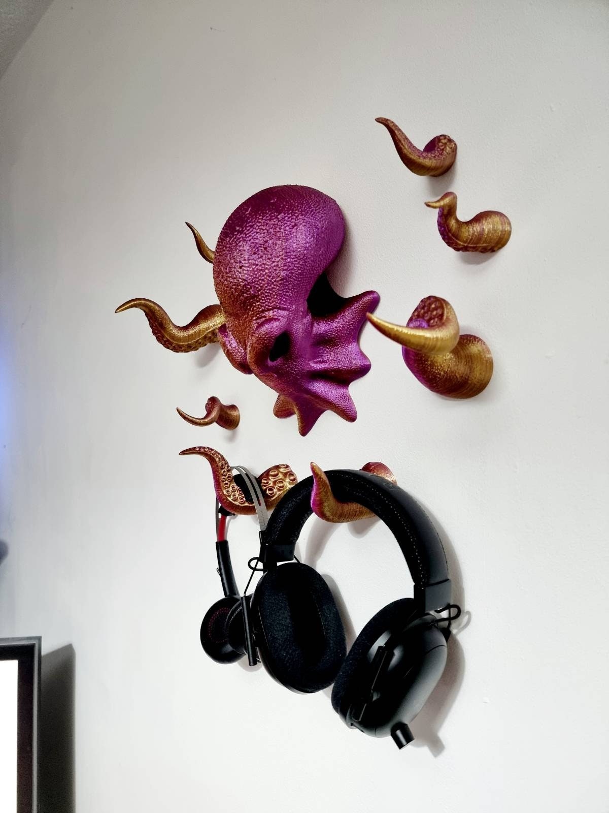 Octopus Headphone Wall Hanger