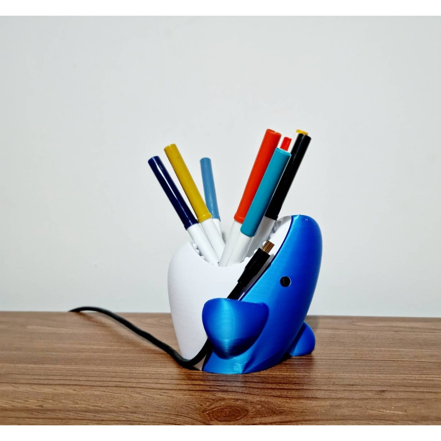 Cute Shark USB cable + Pen holder