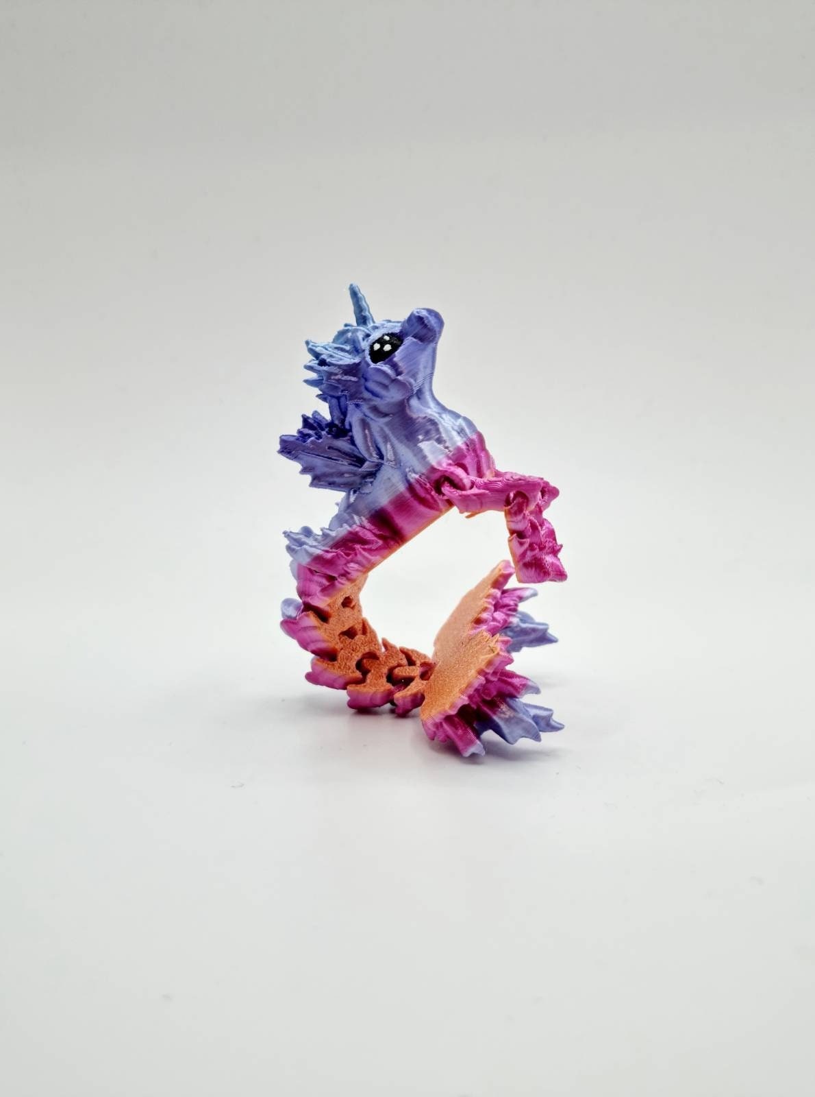 Articulated Self Standing Sea Horse Fidget Toy