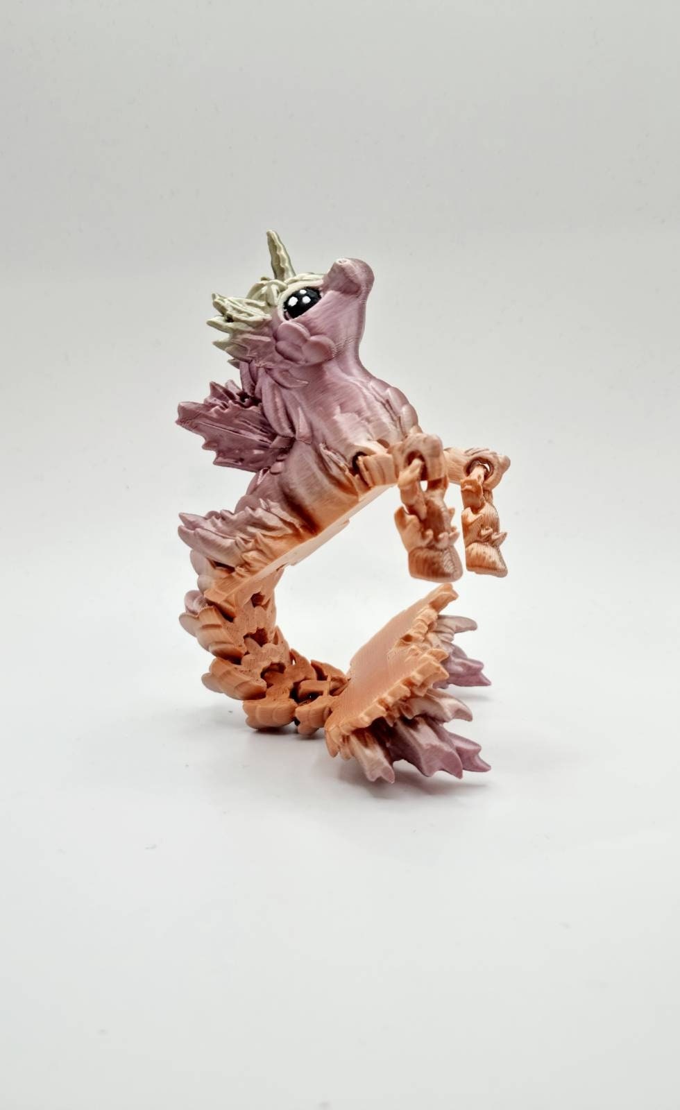 Articulated Self Standing Sea Horse Fidget Toy