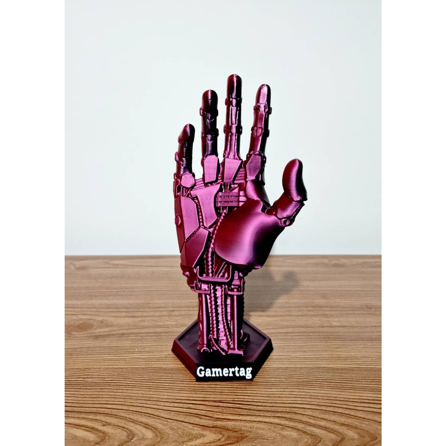 Robot Hand Controller Holder with personalized gamer tag